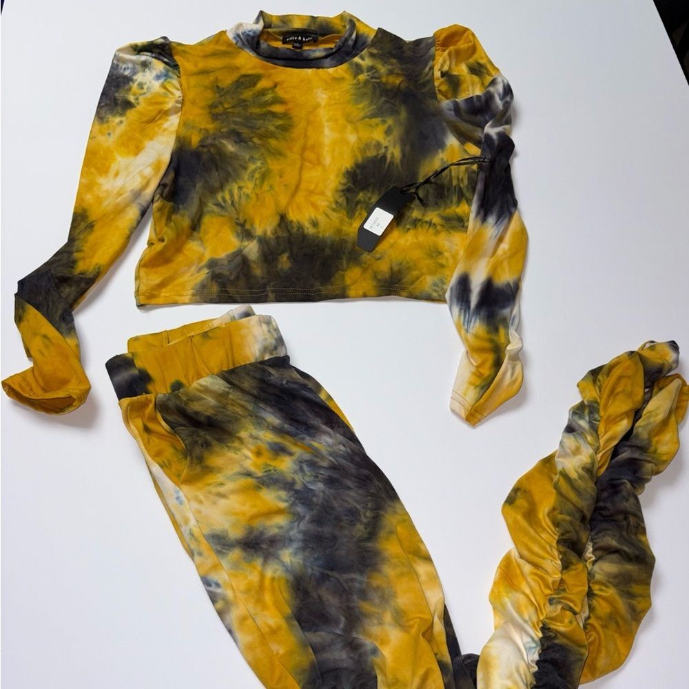 Yellow and Black Tie-Dye Two-Piece Set Sz Large